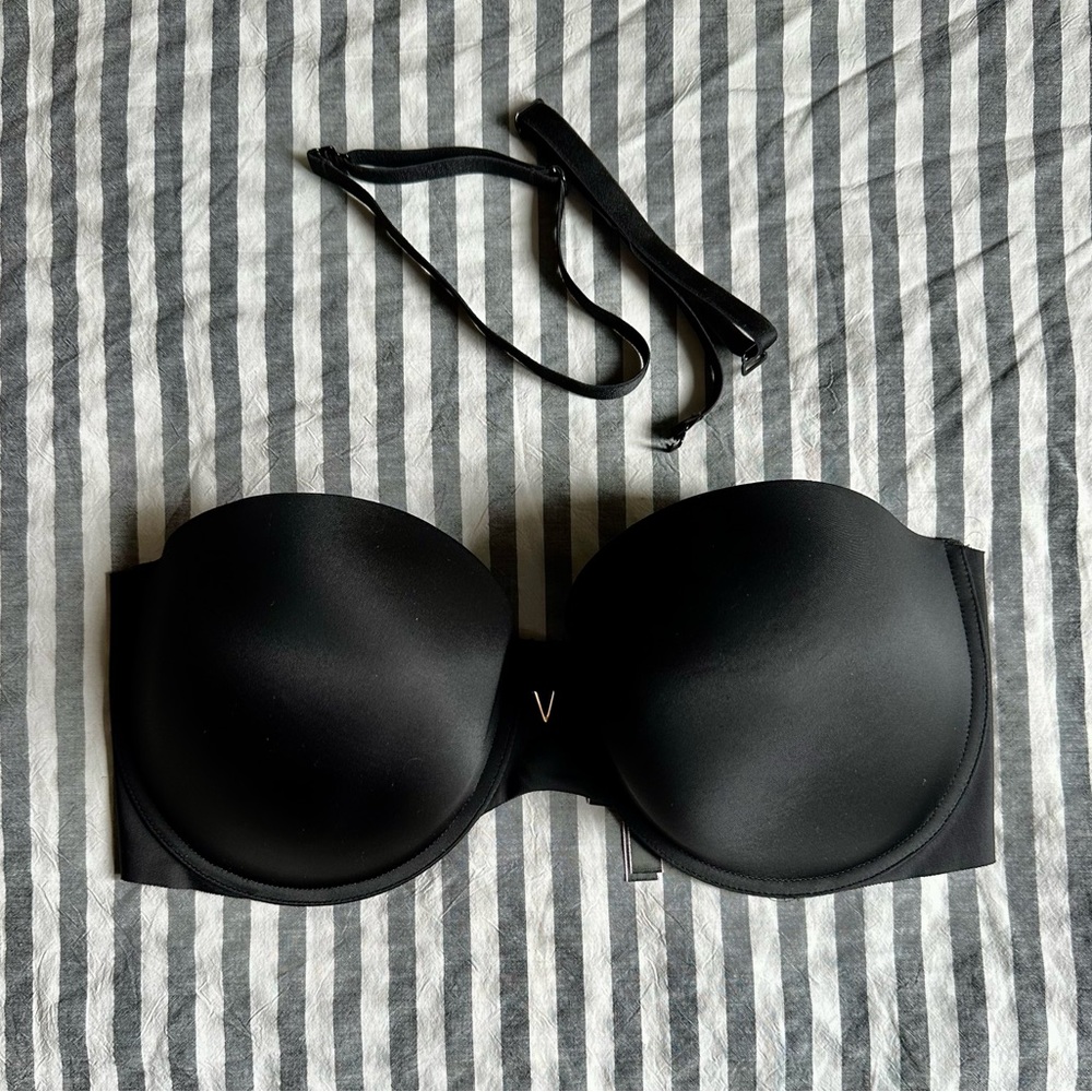 Victorias Secret Strapless Push-up Bra